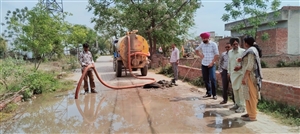 ਲੰਡੇਕੇ ’ਚ ਸੀਵਰੇਜ ਸਮੱਸਿਆ ਦਾ ਹੱਲ ਕਰਵਾਇਆ