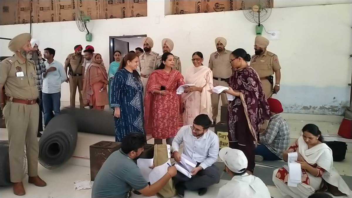 3 ਨਗਰ ਕੌਂਸਲਾਂ ਤੇ 2 ਨਗਰ ਪੰਚਾਇਤਾਂ ਦੀਆਂ ਚੋਣਾਂ ਲਈ ਕੀਤੇ ਪ੍ਰਬੰਧ