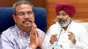 'ਵਿਦਿਆਰਥੀਆਂ ਅੱਗੇ ਝੁਕੀ ਹੰਕਾਰੀ BJP...', ਧਰਮਿੰਦਰ ਪ੍ਰਧਾਨ ਦੇ ਅਸਤੀਫ਼ੇ 'ਤੇ ਬੋਲੇ ਪੰਜਾਬ ਦੇ ਮੰਤਰੀ ਹਰਪਾਲ ਚੀਮਾ
