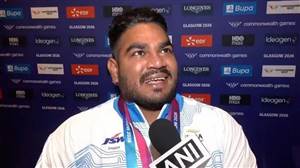 Commonwealth Games: 'ਲੱਗ ਰਿਹਾ ਹੈ, ਮੈਂ ਉੱਡ ਰਿਹਾ ਹਾਂ...', ਖ਼ੁਸ਼ੀ ਵਿੱਚ ਫੁੱਲੇ ਨਹੀਂ ਸਮਾ ਰਹੇ ਭਾਰਤ ਨੂੰ ਪਹਿਲਾ ਤਗ਼ਮਾ ਦਿਵਾਉਣ ਵਾਲੇ ਝੰਡੂ ਕੁਮਾਰ