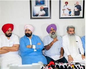 ਪਰਗਟ ਸਿੰਘ ਨੇ ਮੰਗਿਆ ਡਾ. ਬਲਬੀਰ ਸਿੰਘ ਦਾ ਅਸਤੀਫ਼ਾ, ਕਿਹਾ- ਸਰਕਾਰ ਦੀ ਮਿਲੀਭੁਗਤ ਨਾਲ ਹੋਇਆ ਫਾਰਮਾਸਿਸਟ ਭਰਤੀ ਨਕਲ ਘੁਟਾਲਾ