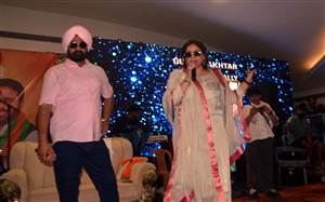 ਭੈਣਾਂ ਤੋਂ ਸਿਰਫ਼ ਰੱਖੜੀ ਦਾ ਧਾਗਾ ਹੀ ਨਹੀਂ, ਭਰੋਸਾ ਅਤੇ ਆਸ਼ੀਰਵਾਦ ਲੈ ਕੇ ਅੱਗੇ ਵਧਾਂਗਾ : ਅਕਸ਼ੈ