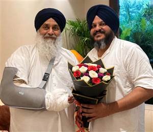 ਹਰਪ੍ਰੀਤ ਸਿੰਘ ਖਾਰਾ ਨੇ ਸੁਖਬੀਰ ਸਿੰਘ ਬਾਦਲ ਦਾ ਹਾਲ-ਚਾਲ ਪੁੱਛਿਆ