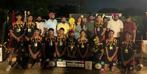 ਐੱਮਆਰ ਸਿਟੀ ਸਕੂਲ ਦੀ ਵਾਲੀਬਾਲ ਟੀਮ ਬਣੀ ਕਲੱਸਟਰ ਚੈਂਪੀਅਨ