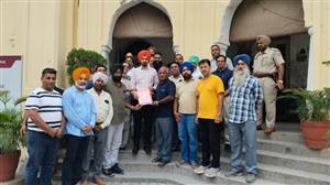 ਸਮੂਹਿਕ ਛੁੱਟੀ ਸਬੰਧੀ ਏਡੀਸੀ ਫਗਵਾੜਾ ਨੂੰ ਦਿੱਤਾ ਅਗਾਊਂ ਨੋਟਿਸ