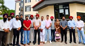 ਸੇਵਾ ਕੇਂਦਰ ਮੁਲਾਜ਼ਮਾਂ ਵੱਲੋਂ 15 ਸਤੰਬਰ ਤੋਂ ਪੰਜਾਬ ਪੱਧਰੀ ਸੰਘਰਸ਼ ਦੀ ਚਿਤਾਵਨੀ