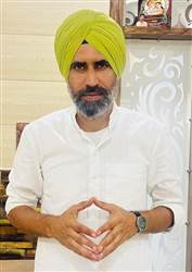 ਸਿਆਸਤ 'ਚ ਵੱਡੀ ਹਲਚਲ, ਗੁਰਦੀਪ ਸਿੰਘ ਬਾਠ 'ਵਾਰਿਸ ਪੰਜਾਬ ਦੇ' 'ਚ ਅੱਜ ਹੋਣਗੇ ਸ਼ਾਮਲ