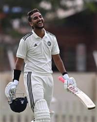 Duleep Trophy : ਸ਼ਾਹਬਾਜ਼ ਅਹਿਮਦ ਦਾ ਸ਼ਾਨਦਾਰ ਆਲਰਾਊਂਡ ਖੇਡ, ਪੂਰਬੀ ਜ਼ੋਨ ਨੇ ਪੂਰਬ-ਉੱਤਰ ਨੂੰ ਦਿੱਤਾ ਫਾਲੋਆਨ