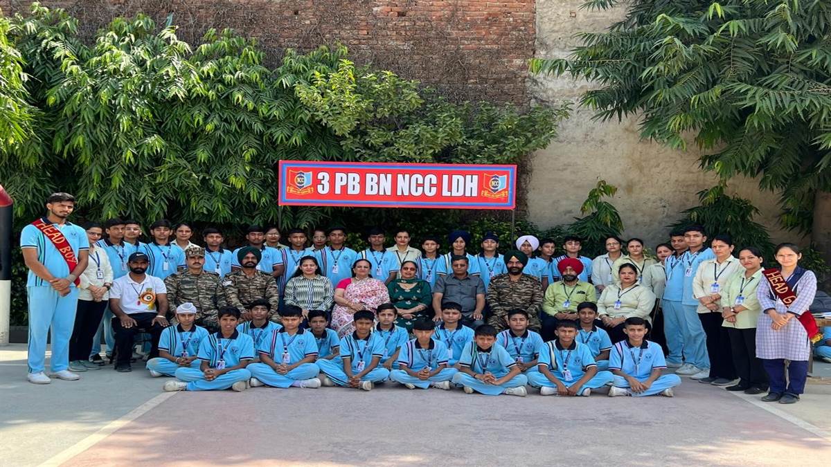 ਐੱਸਜੀਐੱਨ ਇੰਟਰਨੈਸ਼ਨਲ ਸਕੂਲ ’ਚ ਨਵੀਂ ਐੱਨਸੀਸੀ ਯੂਨਿਟ ਦਾ ਉਦਘਾਟਨ