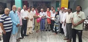 65 ਲੋੜਵੰਦ ਪਰਿਵਾਰਾਂ ਨੂੰ ਰਾਸ਼ਨ ਵੰਡਿਆ