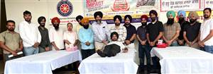 ਰੋਟਰੀ ਕਲੱਬ ਵੱਲੋਂ ਖ਼ਾਲਸਾ ਕਾਲਜ ’ਚ ਲਗਾਇਆ ਗਿਆ ਖੂਨਦਾਨ ਕੈਂਪ