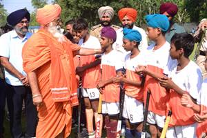 ਰਾਜ ਸਭਾ ਮੈਂਬਰ ਸੰਤ ਬਲਬੀਰ ਸਿੰਘ ਸੀਚੇਵਾਲ ਵੱਲੋਂ ਪੇਂਡੂ ਹਾਕੀ ਲੀਗ ਦੀ ਸ਼ੁਰੂਆਤ