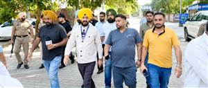 ਮਨੁੱਖੀ ਅਧਿਕਾਰ ਕਮਿਸ਼ਨ ਵੱਲੋਂ ਸਿਵਲ ਹਸਪਤਾਲ ਤੇ ਥਾਣਾ ਸਿਟੀ ਦੀ ਅਚਨਚੇਤ ਚੈਕਿੰਗ