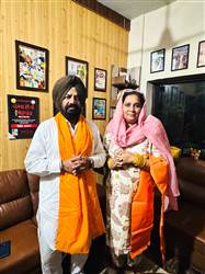 ਬੀਬੀ ਕਿਰਨਦੀਪ ਕੌਰ ਗਰੇਵਾਲ ਵੱਲੋਂ ਪੰਜਾਬ ਸਕੱਤਰ ਬਿੱਕਰ ਸਿੰਘ ਸਨਮਾਨਿਤ