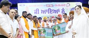 ਭਗਵਾਨ ਵਾਲਮੀਕਿ ਜੀ ਦੇ ਨਾਂ ’ਤੇ ਯੂਨੀਵਰਸਿਟੀ ਬਣਾਵਾਂਗੇ : ਚੰਨੀ