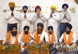 ਗੁਰੂ ਰਾਮਦਾਸ ਜੀ ਦੇ ਆਗਮਨ ਪੁਰਬ ਨੂੰ ਸਮਰਪਿਤ ਕਰਵਾਇਆ ਕੀਰਤਨ