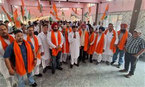 ਪੰਜਾਬ ਸਰਕਾਰ ਦੇ ਤਸ਼ੱਦਦ ਖ਼ਿਲਾਫ਼ ਸੜ੍ਹਕਾਂ ’ਤੇ ਉਤਰੇਗੀ ਜ਼ਿਲ੍ਹਾ ਕਾਂਗਰਸ : ਅਸ਼ਵਨੀ ਸ਼ਰਮਾ