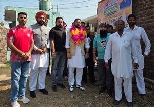 ਧਨੇੜਾ ਨੇ ਕੀਤੀ ਨਮੋ ਕ੍ਰਿਕਟ ਲੀਗ ਦੀ ਸ਼ੁਰੂਆਤ