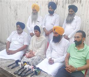 Mansa News : ਪਰਵਿੰਦਰ ਸਿੰਘ ਝੋਟਾ ਦਾ 13ਵੇਂ ਦਿਨ ਵੀ ਨਾ ਹੋਇਆ ਸਸਕਾਰ, ਧਰਨੇ ’ਚ ਪਹੁੰਚੇ ਆਗੂਆਂ ਨੇ ਪੰਜਾਬ ਸਰਕਾਰ ਨੂੰ ਘੇਰਿਆ