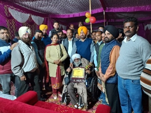 ਭਾਰਤੀ ਫੂਡ ਕਾਰਪੋਰੇਸ਼ਨ ਨੇ ਅਜ਼ਾਦੀ ਕਾ ਅੰਮਿ੍ਤ ਮਹੋਤਸਵ ਪੋ੍ਗਰਾਮ ਕਰਵਾਇਆ