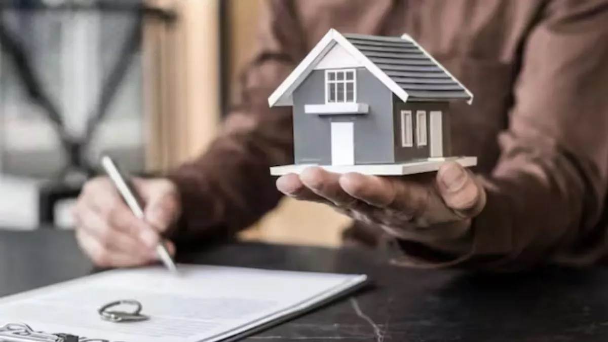 ਪੰਜਾਬ 'ਚ ਜਾਇਦਾਦ ਖਰੀਦਣਾ ਹੋ ਗਿਆ ਹੋਰ ਵੀ ਮਹਿੰਗਾ, EDC-CLU ਚਾਰਜ 100% ਤੱਕ ਵਧੇ; ਇਸ ਦਿਨ ਤੋਂ ਲਾਗੂ ਹੋਣਗੇ ਨਵੇਂ ਰੇਟ