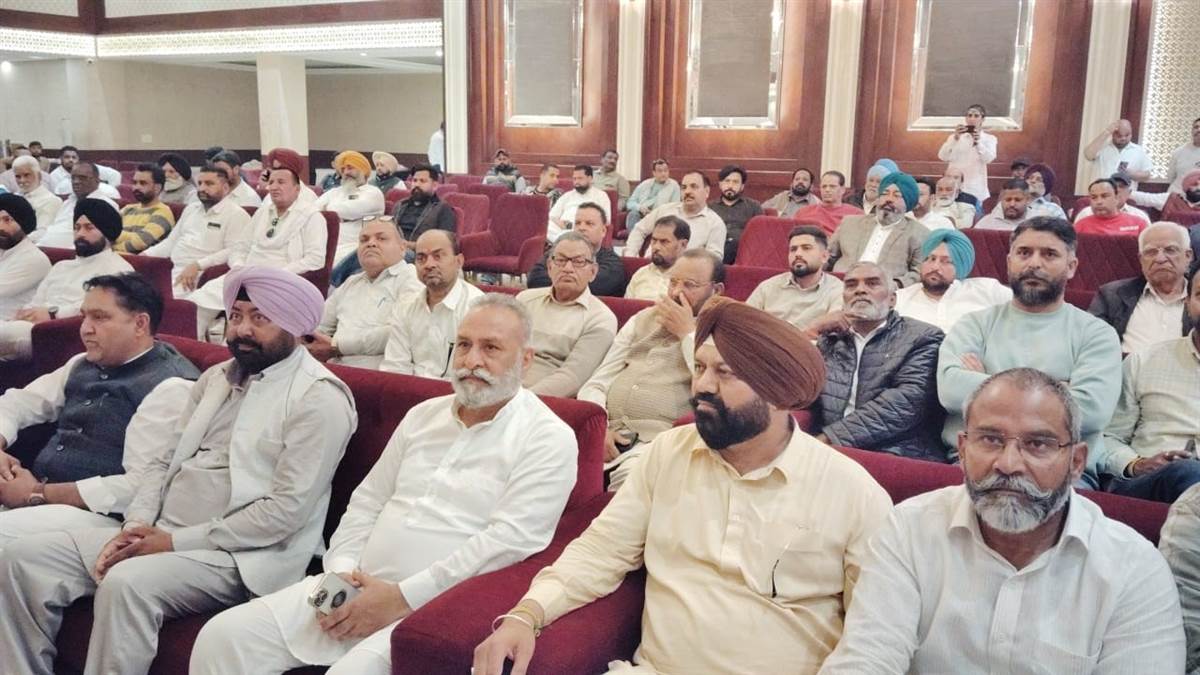 ਰਾਹੁਲ ਦੀ ਬਰਨਾਲਾ ਰੈਲੀ ‘ਚ ਵਧ-ਚੜ੍ਹ ਕੇ ਸ਼ਾਮਲ ਹੋਣਗੇ ਜ਼ਿਲ੍ਹੇ ਭਰ ਦੇ ਕਾਂਗਰਸੀ : ਧਾਲੀਵਾਲ