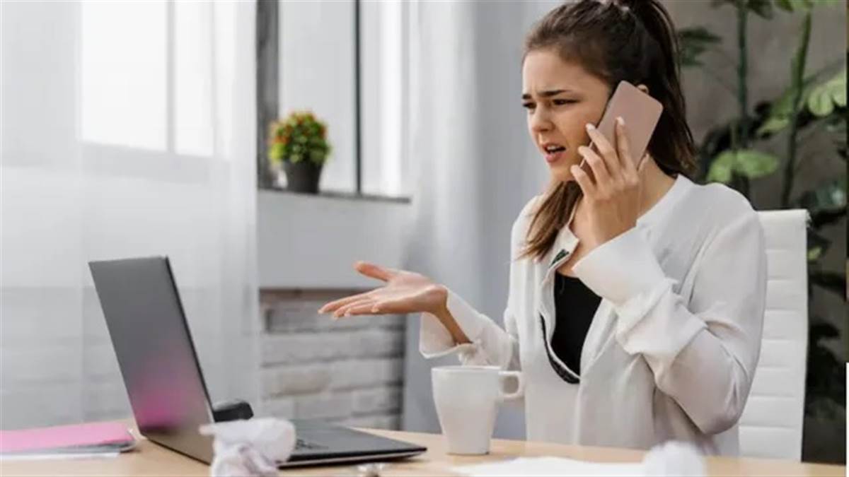 ਕੀ ਤੁਹਾਨੂੰ ਵੀ ਹੈ ਵਾਰ-ਵਾਰ ਸ਼ਿਕਾਇਤ ਕਰਨ ਦੀ ਆਦਤ? ਜਾਣੋ ਕਿਵੇਂ ਇਹ ਤੁਹਾਡੇ ਦਿਮਾਗ ਨੂੰ 'ਨਕਾਰਾਤਮਕਤਾ' ਲਈ ਕਰ ਰਹੀ ਹੈ ਰੀ-ਵਾਇਰ