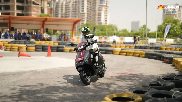 ਆਪਣੇ ਘਰ ਲਿਆਓ ਸੁਜ਼ੂਕੀ ਦਾ ਪਹਿਲਾ EV ਸਕੂਟਰ, 7 ਸਾਲ ਦੀ ਵਾਰੰਟੀ ਸਣੇ ਮਿਲ ਰਹੇ ਹਨ ਕਈ ਆਫਰਜ਼