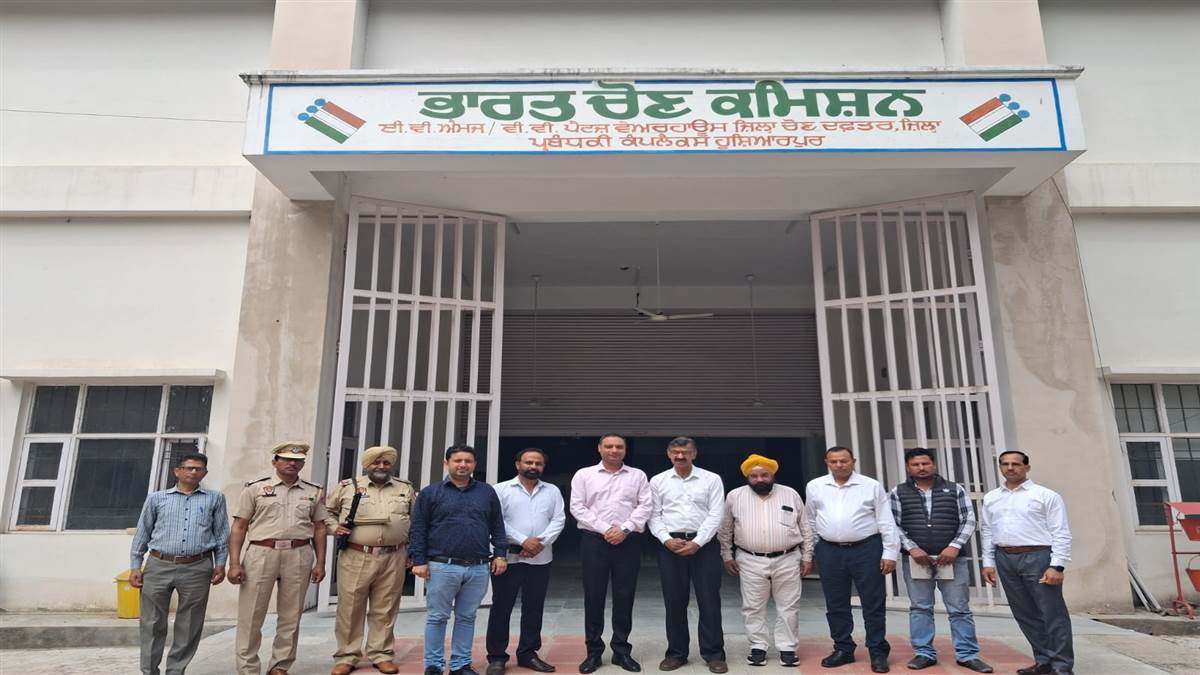 ਈਵੀਐੱਮ ਵੇਅਰਹਾਊਸ ਦੀ ਪੜਤਾਲ, ਨੁਮਾਇੰਦੇ ਰਹੇ ਮੌਜੂਦ