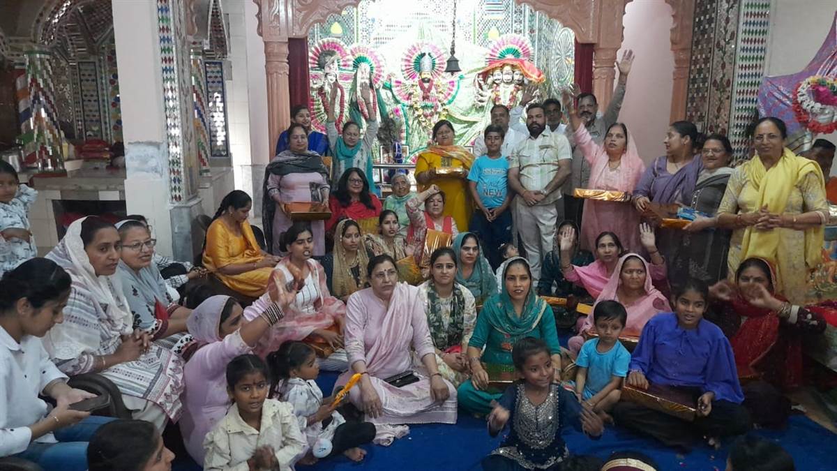 ਸ਼੍ਰੀ ਦੁਰਗਾ ਅਸ਼ਟਮੀ ਸ਼ਹਿਰ ’ਚ ਬਹੁਤ ਧੂਮਧਾਮ ਤੇ ਉਤਸ਼ਾਹ ਨਾਲ ਮਨਾਈ