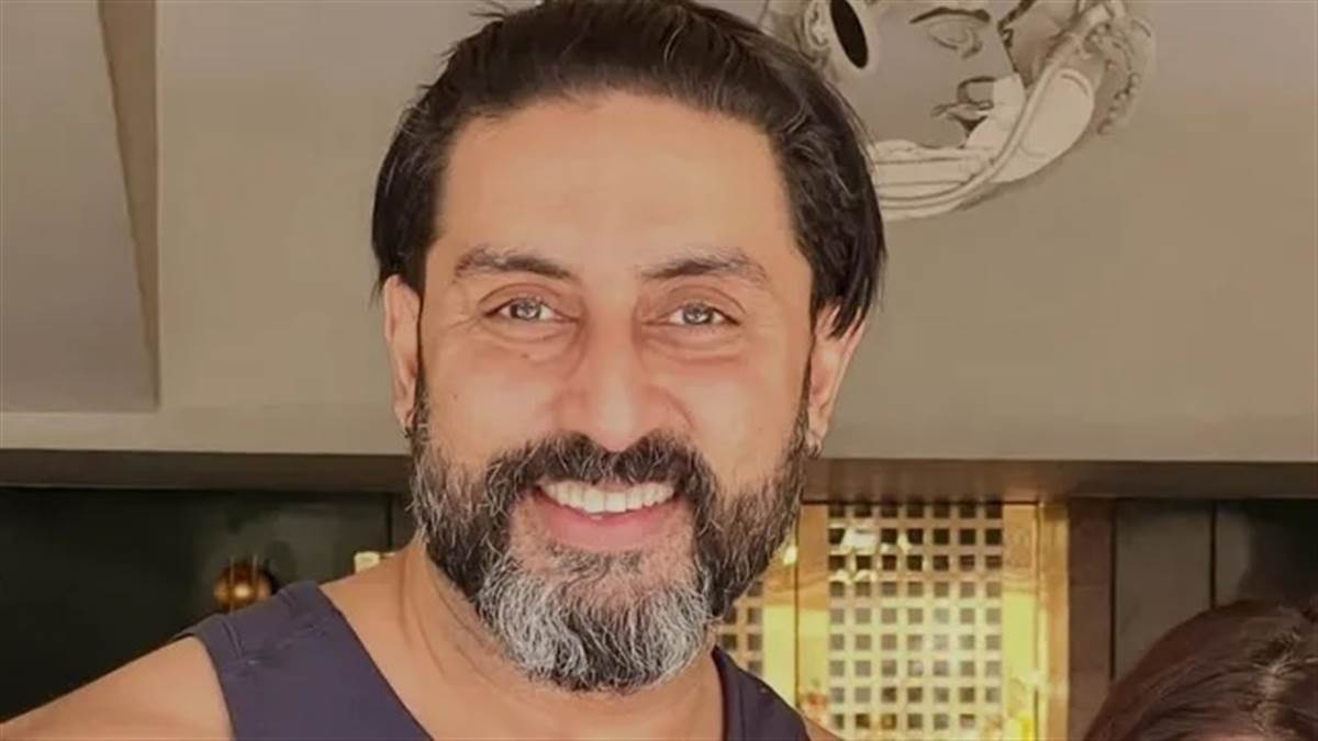 ਸ਼ਾਹਰੁਖ ਦੀ 'King' ਲਈ ਅਭਿਸ਼ੇਕ ਬੱਚਨ ਨੇ ਬਦਲਿਆ ਹੁਲੀਆ, ਐਕਟਰ ਦਾ ਟ੍ਰਾਂਸਫਾਰਮੇਸ਼ਨ ਦੇਖ ਕੇ ਪ੍ਰਸ਼ੰਸਕ ਹੋਏ ਹੈਰਾਨ