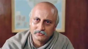 'ਪਹਿਲਾਂ 250...' ਹਰ ਫ਼ਿਲਮ ਤੋਂ ਬਾਅਦ ਮਹੇਸ਼ ਭੱਟ ਨੂੰ 25 ਹਜ਼ਾਰ ਰੁਪਏ ਕਿਉਂ ਦਿੰਦੇ ਹਨ ਅਨੁਪਮ ਖੇਰ? ਕੀਤਾ ਹੈਰਾਨ ਕਰਨ ਵਾਲਾ ਖ਼ੁਲਾਸਾ