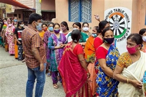 West Bengal Assembly Election 2021 : ਕੋਰੋਨਾ ਦੌਰਾਨ ਸੱਤਵੇਂ ਗੇੜ 'ਚ ਜ਼ਬਰਦਸਤ ਵੋਟਿੰਗ