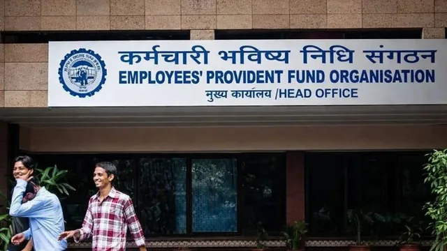 EPFO ਹਾਇਰ ਪੈਨਸ਼ਨ 'ਤੇ ਹਾਈ ਕੋਰਟ ਦਾ ਵੱਡਾ ਫੈਸਲਾ: 2014 ਤੋਂ ਪਹਿਲਾਂ ਦੇ ਕਰਮਚਾਰੀਆਂ ਨੂੰ ਮਿਲੇਗਾ ਫਾਇਦਾ, ਜਾਣੋ ਕਿਸ ਨੂੰ ਮਿਲੇਗੀ ਵਧੇਰੇ ਪੈਨਸ਼ਨ