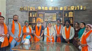 ‘ਆਪ’ ਦੀ ਸੀਨੀਅਰ ਲੀਡਰਸ਼ਿਪ ਤੇ ਬਲਾਕ ਨੋਡਲ ਅਫ਼ਸਰ ਨੇ ਸਰਕਾਰੀ ਸਕੂਲ ਪੰਡੋਰੀ ਤਖ਼ਤ ਮੱਲ ਦਾ ਦੌਰਾ ਕੀਤਾ