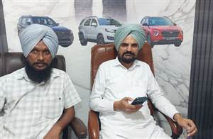Mansa News : ਕਰੋੜਾਂ ਰੁਪਏ ਦੀ ਠੱਗੀ ਦੇ ਮਾਮਲੇ ‘ਚ ਗ੍ਰਿਫ਼ਤਾਰੀ ਨਾ ਹੋਣ ‘ਤੇ ਮੂਸੇਵਾਲਾ ਦੇ ਪਿਤਾ ਨੇ ਪੁਲਿਸ ਤੇ ਸਰਕਾਰ ’ਤੇ ਚੁੱਕੇ ਸਵਾਲ