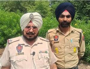ਕੈਂਟਰ ਤੇ ਟਰੱਕ ਦੀ ਟੱਕਰ ’ਚ ਦੋਵੇਂ ਡਰਾਈਵਰ ਗੰਭੀਰ ਜ਼ਖ਼ਮੀ