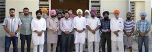 ਸਾਬਕਾ ਵਿਧਾਇਕ ਲੱਖਾ ਪਾਇਲ ਨੇ ਬੇਰ ਖੁਰਦ ’ਚ ਕਾਗਰਸੀਆਂ ਨਾਲ ਵਿਚਾਰੇ ਮੁੱਦੇ