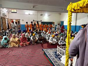 ਸੰਤ ਬਾਬਾ ਇਕਬਾਲ ਸਿੰਘ ਦੇ ਜਨਮ ਦਿਹਾੜੇ ਨੂੰ ਸਮਰਪਿਤ ਅੰਮ੍ਰਿਤ ਸੰਚਾਰ ਸਮਾਗਮ ਕਰਵਾਇਆ