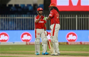 Gayle and Mandeep half century Punjab beat Kolkata for the fifth consecutive match