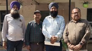 ਪੀਡਬਲਿਊਡੀ ਕਾਮਿਆਂ ਦੀ ਤਾਲਮੇਲ ਸੰਘਰਸ਼ ਕਮੇਟੀ ਦਾ ਡੈਪੂਟੇਸ਼ਨ ਵਿਭਾਗੀ ਮੁਖੀ ਨੂੰ ਮਿਲਿਆ