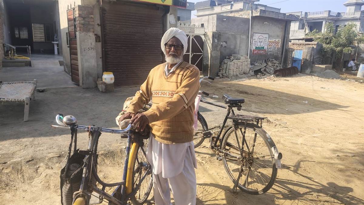 92 ਸਾਲਾ ਬਾਪੂ ਗੁਲਜ਼ਾਰ ਸਿੰਘ ਅੱਜ ਵੀ ਪੂਰੀ ਤਰ੍ਹਾਂ ਫਿੱਟ, ਦਿੰਦੈ ਨੌਜਵਾਨਾਂ ਨੂੰ ਸੁਨੇਹਾ