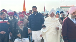 ਪੰਜਾਬ ਭਰ ’ਚ ਗਣਤੰਤਰ ਦਿਵਸ ਸਮਾਗਮਾਂ ਦਾ ਸੁਤੰਤਰਤਾ ਸੰਗਰਾਮੀ ਪਰਿਵਾਰਾਂ ਨੇ ਕੀਤਾ ਬਾਈਕਾਟ, ਕਿਹਾ- ਸਾਮਾਨ ਨਹੀਂ, ਸਨਮਾਨ ਦਿਓ
