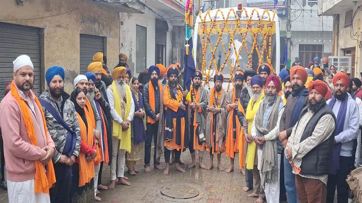 ਬਾਬਾ ਦੀਪ ਸਿੰਘ ਜੀ ਦੇ 344ਵੇਂ ਜਨਮ ਦਿਹਾੜੇ ਮੌਕੇ ਨਗਰ ਕੀਰਤਨ ਸਜਾਇਆ