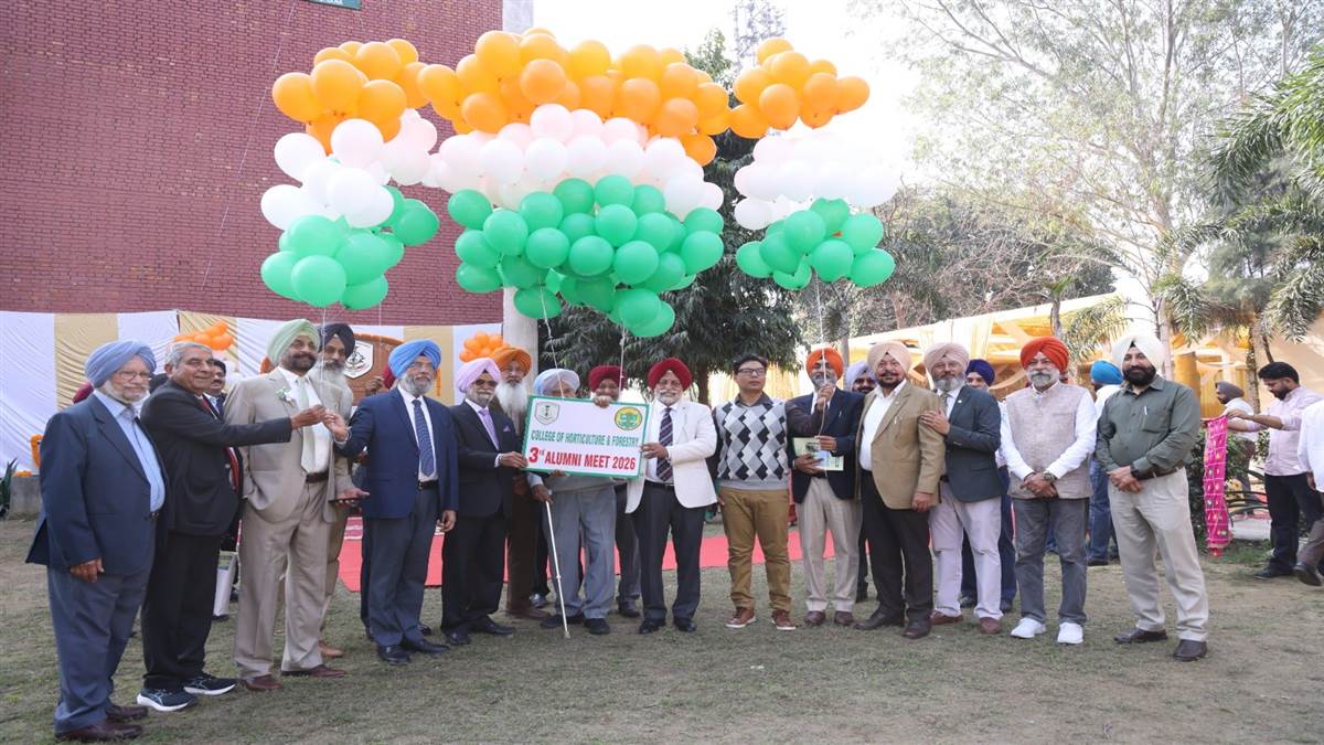 ਤੀਜੀ ਅਲੂਮਨੀ ਮੀਟ ਮੌਕੇ ਇਕੱਤਰ ਹੋਏ ਪੁਰਾਣੇ ਵਿਦਿਆਰਥੀ ਅਤੇ ਮਾਹਿਰ