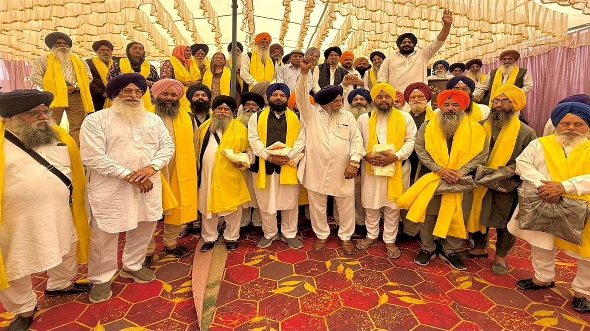 ਪ੍ਰੋ. ਚੰਦੂਮਾਜਰਾ ਸਾਡੇ ਨਾਲ ਹਨ ਤੇ ਪਾਰਟੀ ’ਚ ਕੋਈ ਫ਼ੁੱਟ ਨਹੀਂ : ਗਿਆਨੀ ਹਰਪ੍ਰੀਤ ਸਿੰਘ