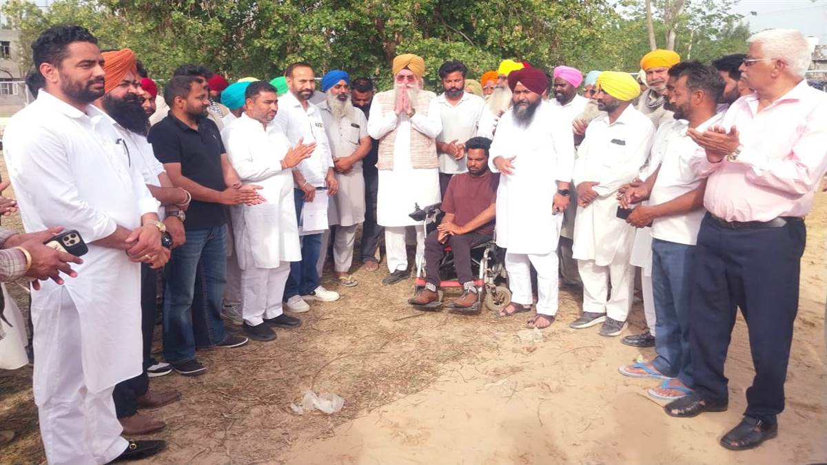 ਖੇਡ ਸਟੇਡੀਅਮ ਦੇ ਕੰਮ ਦਾ ਲਿਆ ਜਾਇਜ਼ਾ