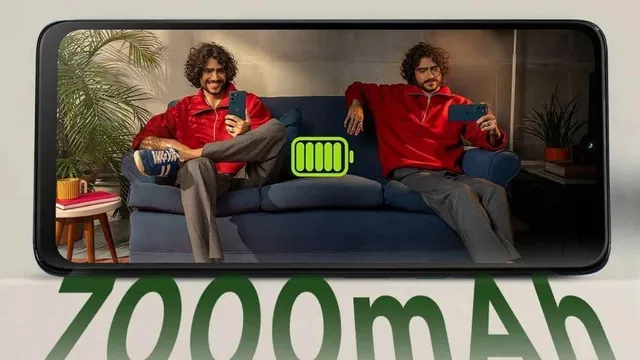 Motorola ਦਾ ਧਮਾਕਾ: 7000 mAh ਬੈਟਰੀ ਤੇ 50MP ਕੈਮਰੇ ਵਾਲਾ 5G ਸਮਾਰਟਫ਼ੋਨ ਹੁਣ ਸਿਰਫ਼ ₹13,999 'ਚ