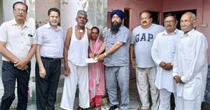 ਲਾਇਨਜ਼ ਕਲੱਬ ਵੱਲੋਂ ਵਿੱਤੀ ਸਹਾਇਤਾ ਪ੍ਰੋਜੈਕਟ ਦੀ ਸ਼ੁਰੂਆਤ