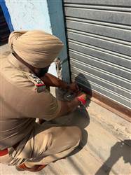 ਬਿਨਾਂ ਨਾਂ ਦੇ ਬਦਤਰ ਹਾਲਤ ਇਮਾਰਤ ’ਚ ਚੱਲ ਰਿਹਾ ਸੀ ਗ਼ੈਰ-ਕਾਨੂੰਨੀ ਨਸ਼ਾ ਛੁਡਾਊ ਕੇਂਦਰ